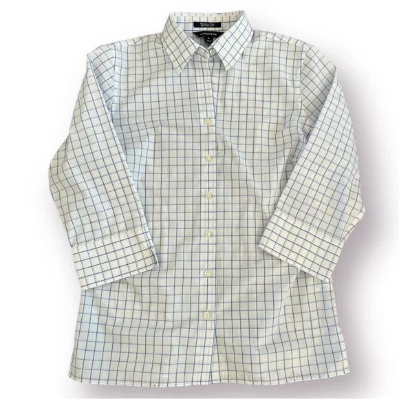 SOLD ❗️❗️.              Lands’ End | Wrinkle Free Blouse NWOT - Picture 2 of 8